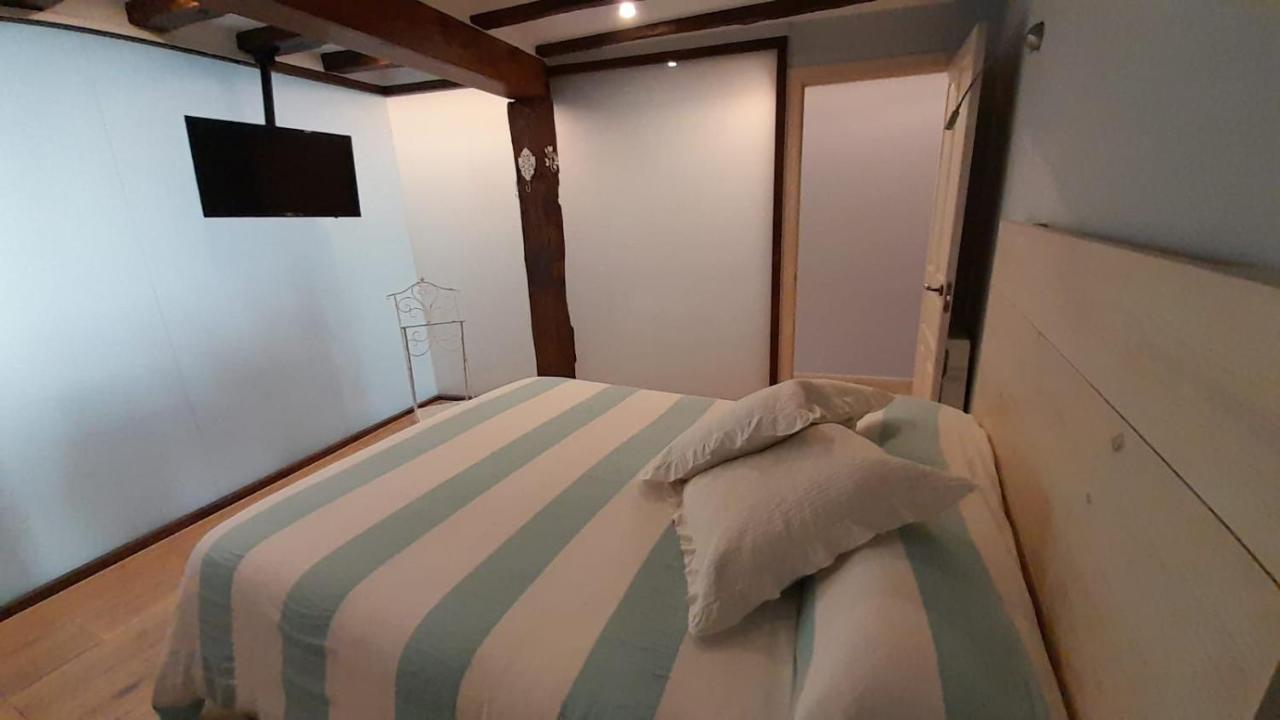 Precioso Apartamento Al Lado De La Catedral Burgo Exteriör bild